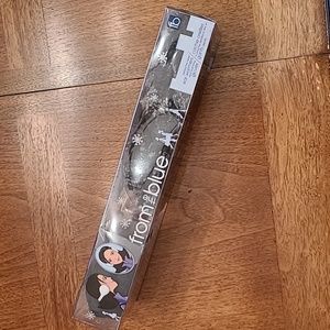 from the blue behind the head ear warmers and matching gloves set black/gray box